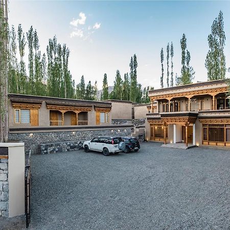 Отель Essence At Ladakh Лех Экстерьер фото